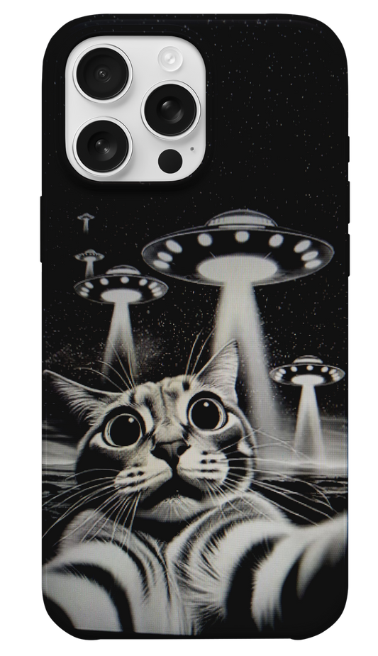 Uzaylı Kedi Telefon Kılıfı